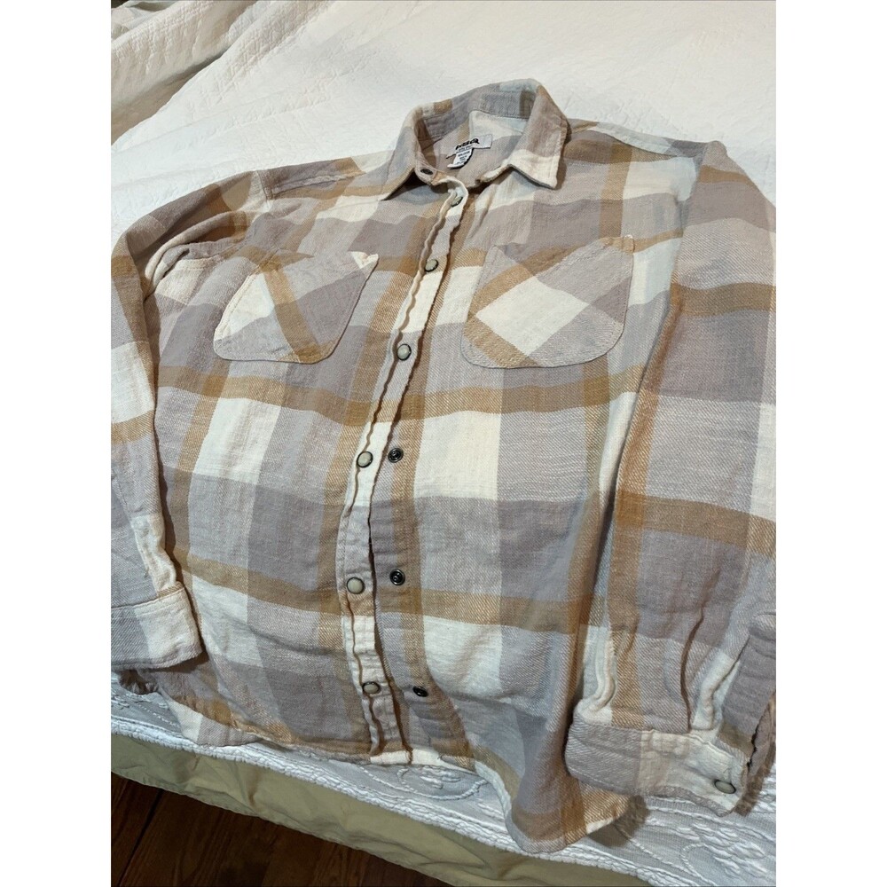 RSQ Womens Shirt /Jacket Plaid Flannel Button Up XS Tan Gray Cream Detailed Snap